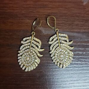 Mark. (Avon) earrings